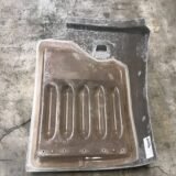 PETERBILT 386 NEW LOWER FIBERGLASS FENDER EXTENSION.